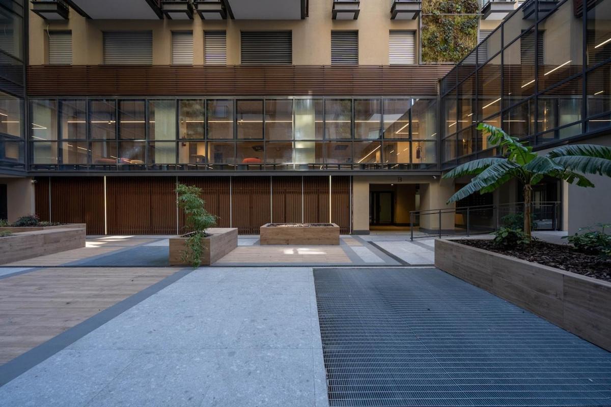 Aurealiving - Premium With Air Conditioning, Fast Wifi And Free Gym Apartment Rom