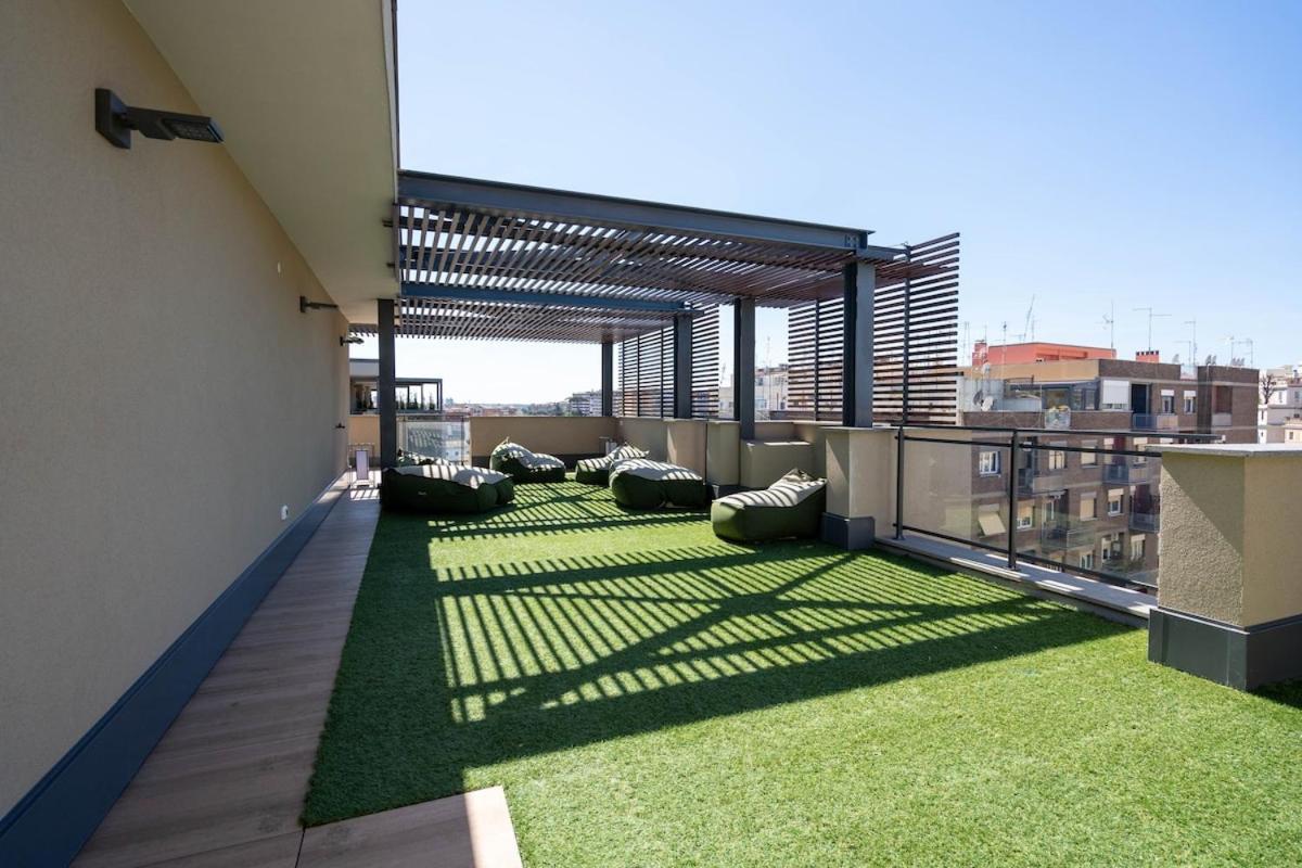 Aurealiving - Premium With Air Conditioning, Fast Wifi And Free Gym *